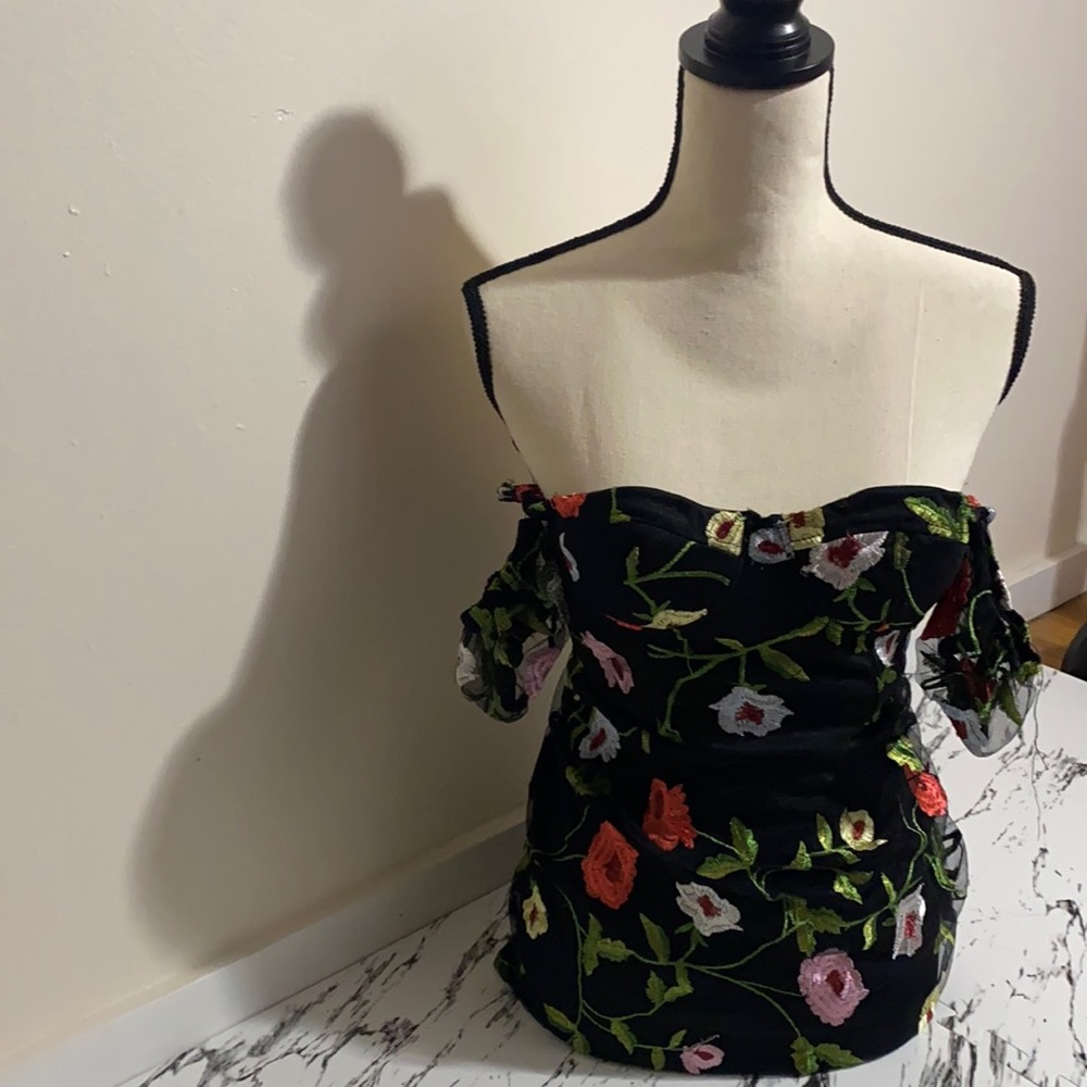 ❤️sexy Off shoulder flower mini dress❤️